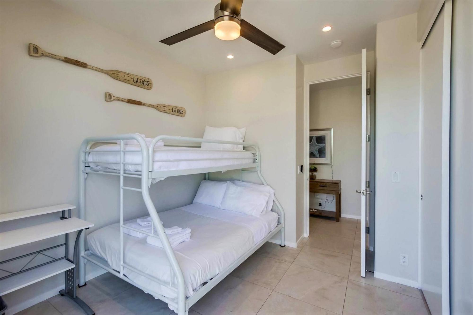 B5188 Ocean Palms Penthouse Apartment