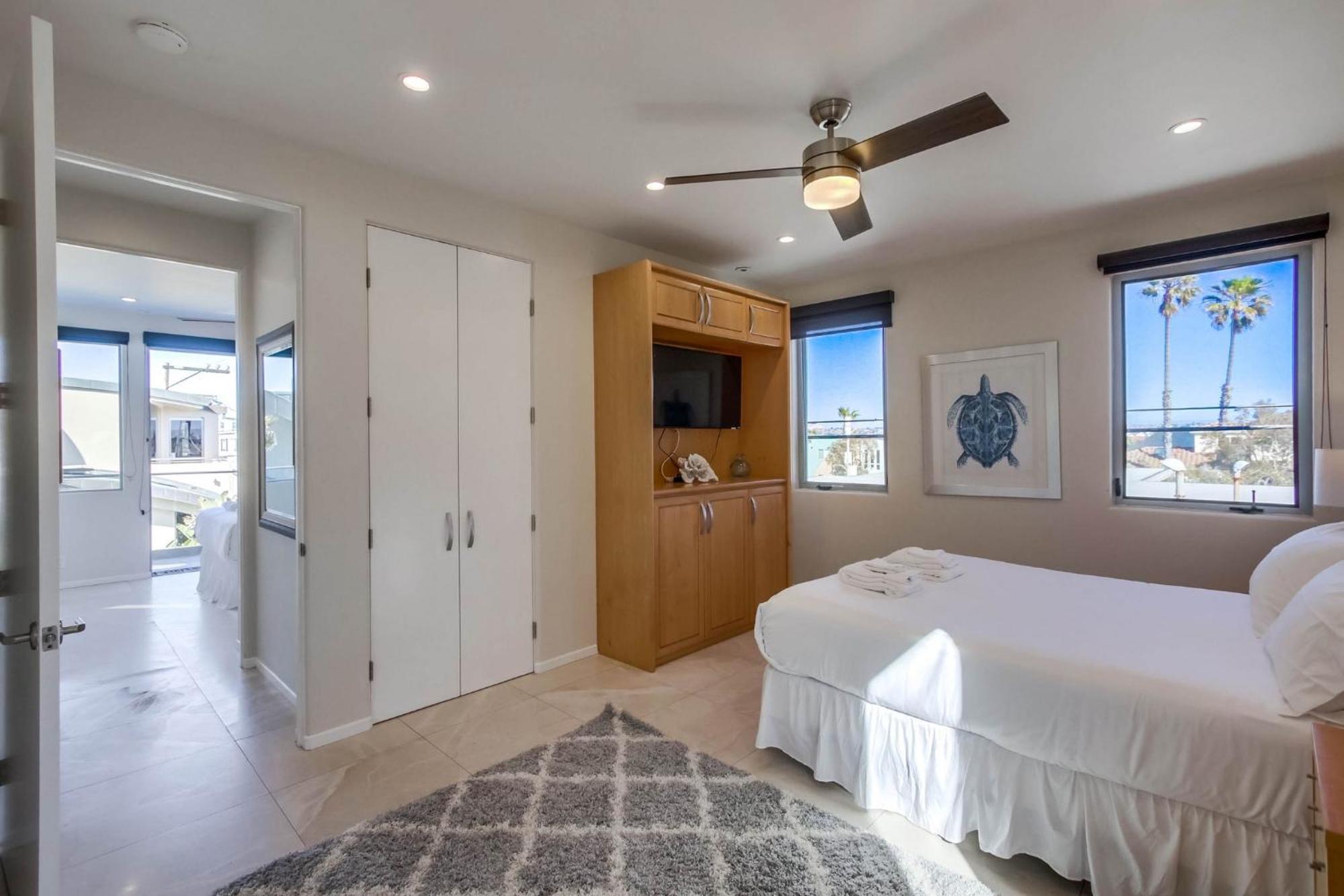 B5188 Ocean Palms Penthouse Apartment San Diego