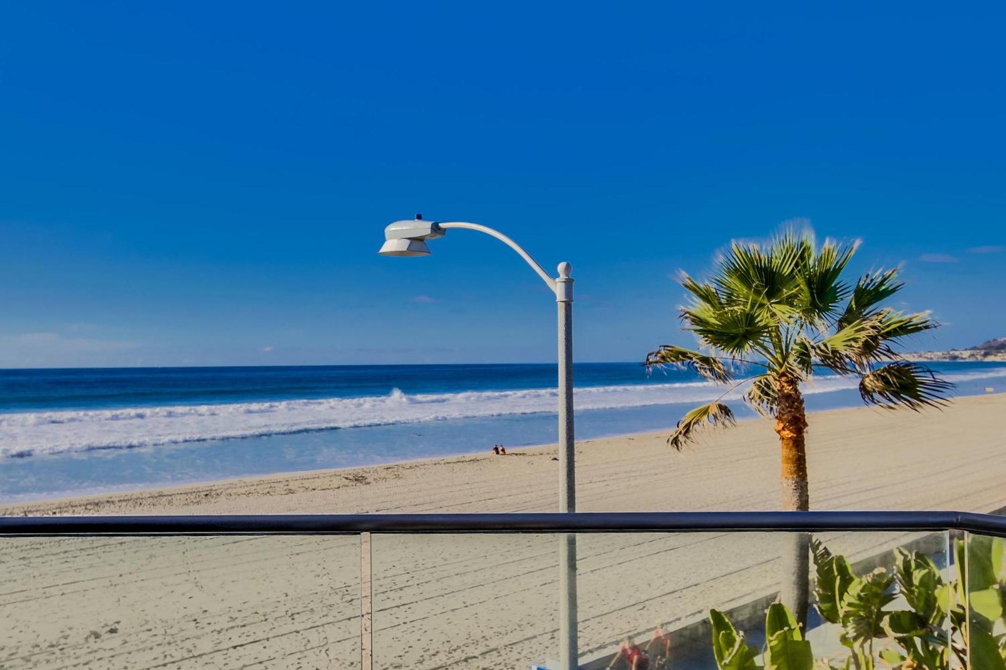 B5188 Ocean Palms Penthouse